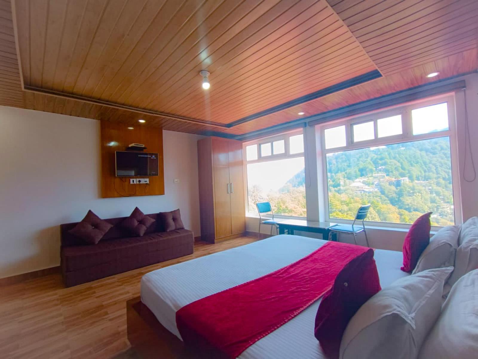 Hotel Snow Ark Inn, Далхаузи Экстерьер фото